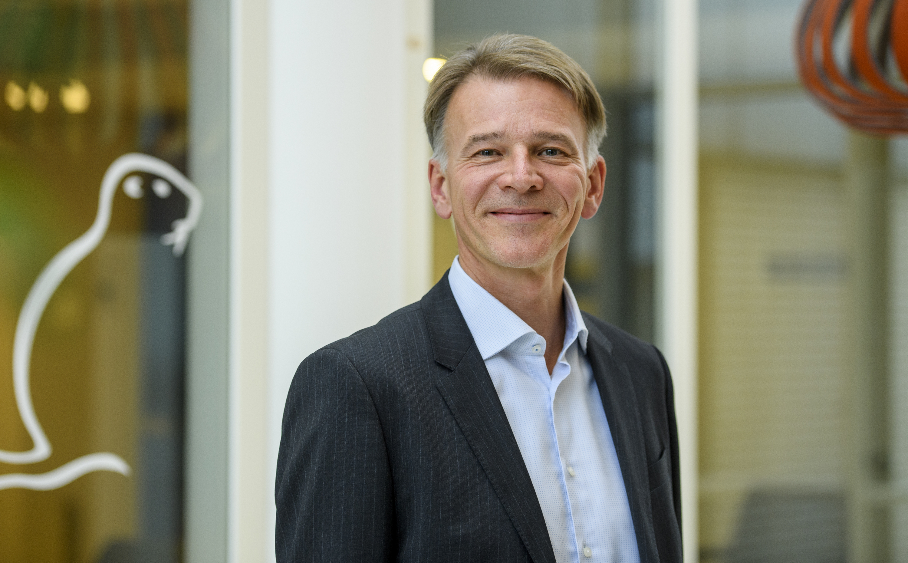 Portrait of Luc Leroy, CEO of Kiwa. 