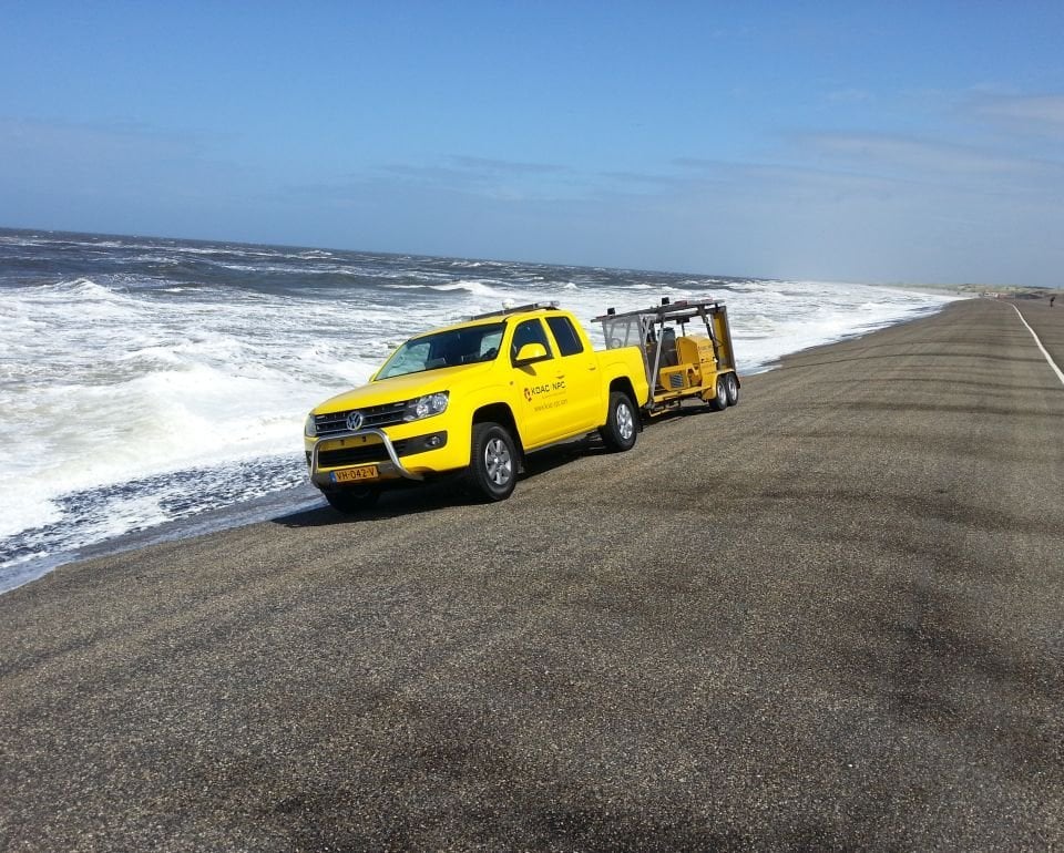 Kwaliteitszorg op de waterkering door de Kiwa KOAC truck