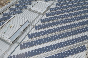 Kiwa’s procescertificaat voor grootschalige zonnestroomsystemen.jpg