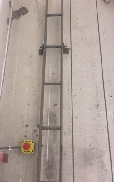 S&auml;kert arbete - icke godk&auml;nd kabelstege som inte &auml;r konstruerade eller godk&auml;nda f&ouml;r tilltr&auml;de. 